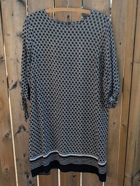 Suzy Shier - Light Fabric Black & White Seamless Pattern Summer Dress, Size XL